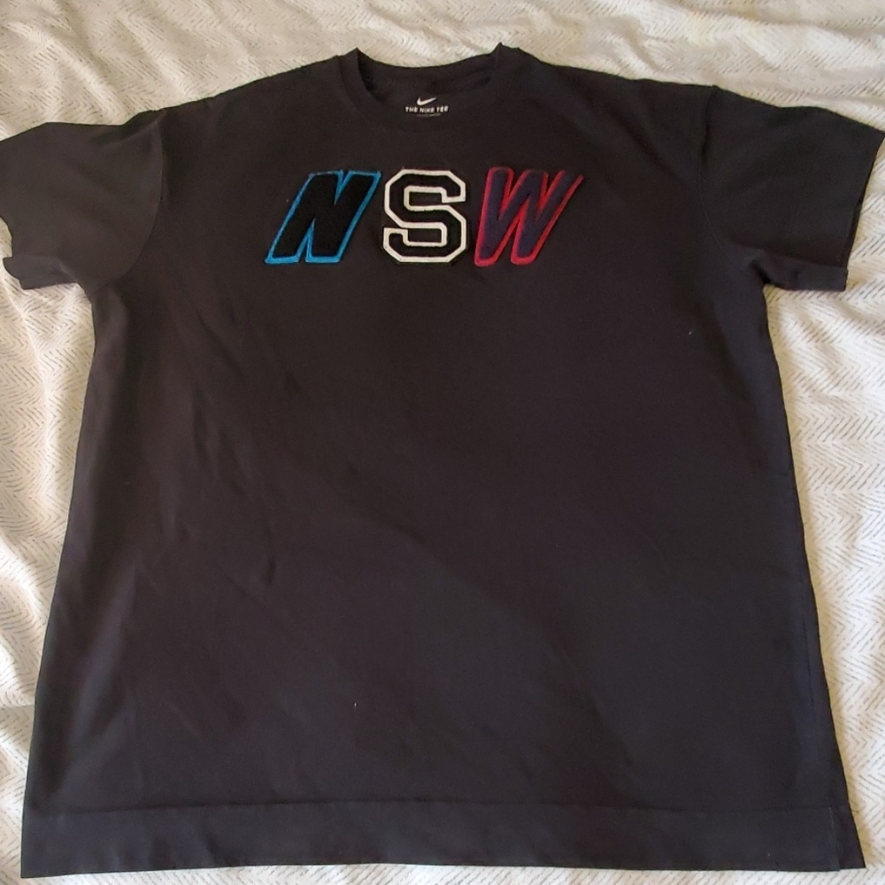 Nike shirt